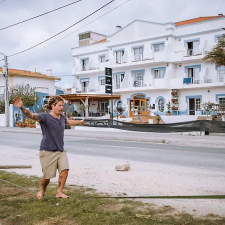 Hotel Malacuna Peniche