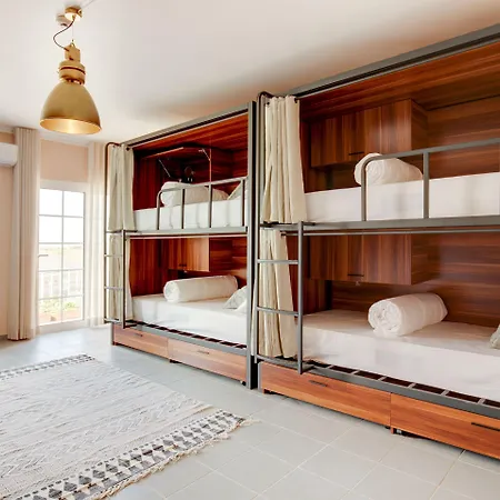 Hotell Malacuna Peniche